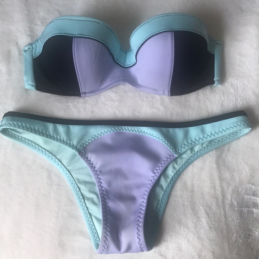 Victoria’s Secret Flirt Bandeau Bathing Suit **